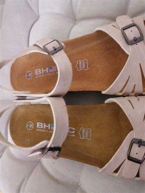 BHPC, Women's Fashion, Footwear, Flipflops and Slides on Carousell