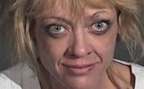 ‘That ‘70s Show’ Arrest: Lisa Robin Kelly Arrested Again After Parking