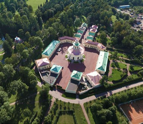Китайская деревня. Китайские железные мосты. Александровский парк в ...
