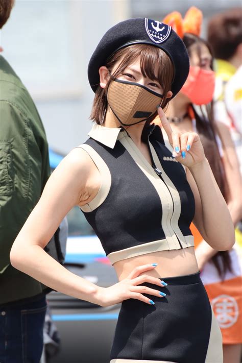 【画像あり】腋マ コ見せたろか？ | つるには速報