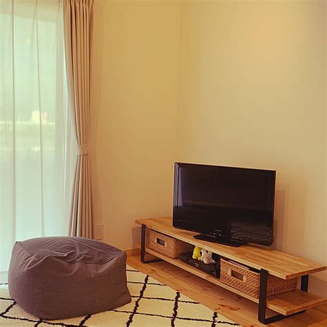 kanademono  tv board  table black steel