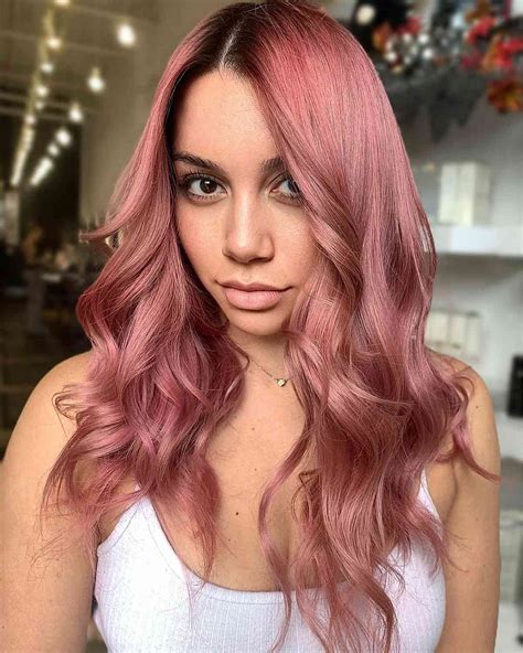 Stylists argue over the best rose gold hair dye color for 2026 4