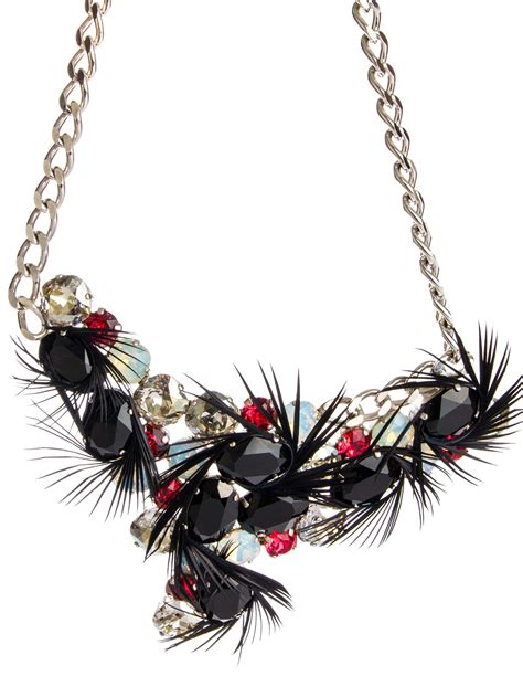 La modelo Jana perez posa... - Destellos Mediterranean Jewels