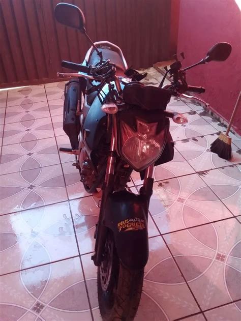Motos YAMAHA FAZER 2011 no Brasil