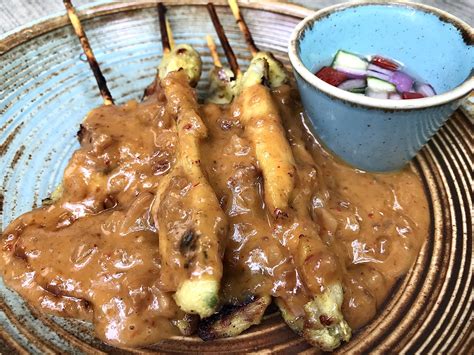 YOK YOR THAI FOOD FACTORY - HAYMARKET, SYDNEY — Sir and M'lady Dine Out