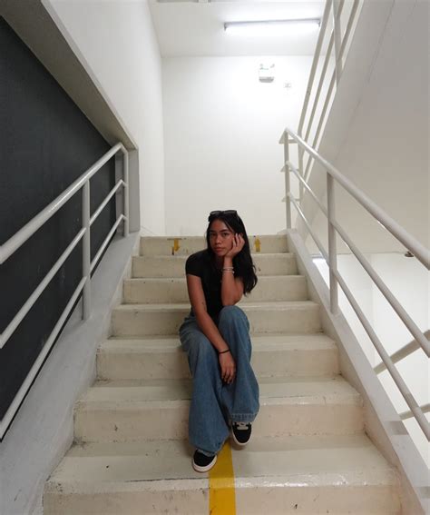 isigar jai hall 🌷 | on god i had the most fire ยำ salmon today | Instagram