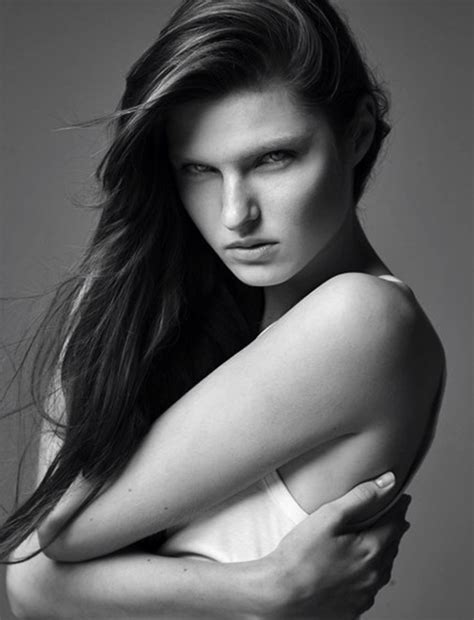 Inna S - FACES - MODEL AGENCY