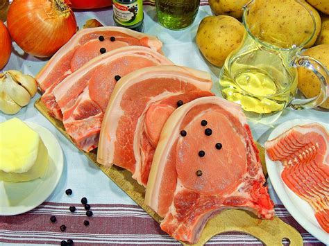Свинина по-селянськи – Європейська Кухня з Іриною Чорній