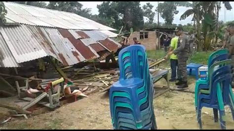 Satpol PP Bongkar Warung Remang-Remang di Jalan Pipa Caltex Perawang ...