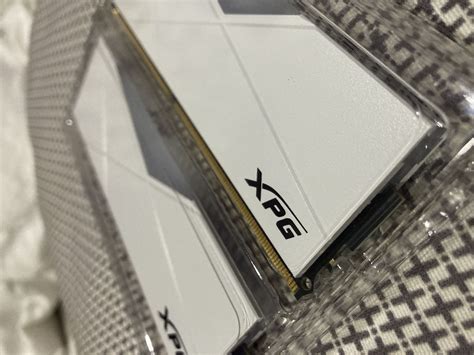 Оперативная память ADATA DDR4 16Gb (2x8Gb) 3200MHz pc-25600 XPG ...