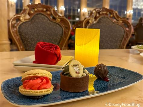 Disney Just Made Finding Dining Reservations Even EASIER | the disney