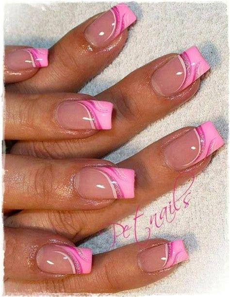 Summer Nails 2023 French Tips Pink