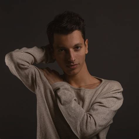 Ventiamin Lyrics, Songs, and Albums | Genius