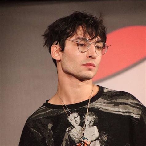 Ezra at Tokyo Comic Con. he didnt need to attack us like this😩💕💕💕💕💕💕💕💕 ...