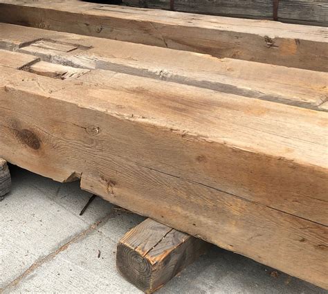 Pine Rough Sawn Reclaimed Wood Box Beams (BM106)