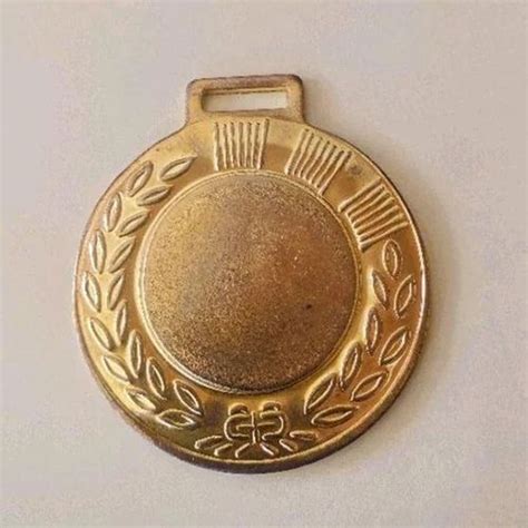 Golden 3inch Gold Plated Medal at ₹ 20/piece in Ghaziabad | ID ...