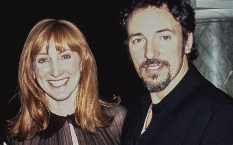 Bruce Springsteen & Patti Scialfa: A Rock and Roll Relationship | Woman