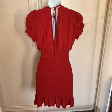 cute form fitting dress  flattering perfect  depop