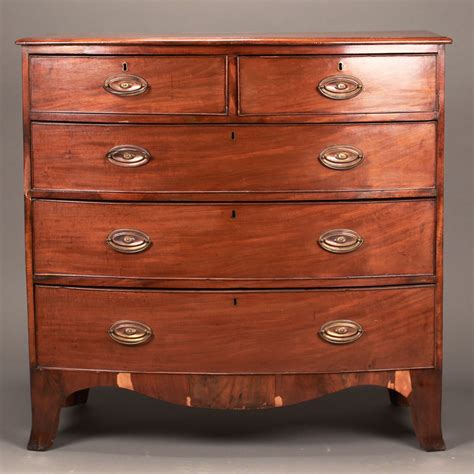 LOT 087 – ANTIQUE MAHOGANY BOWFRONT CHEST WITH 4 GRADUATED DRAWERS 40-1/2”(H), 21-1/4”(D), 41-1/ ...