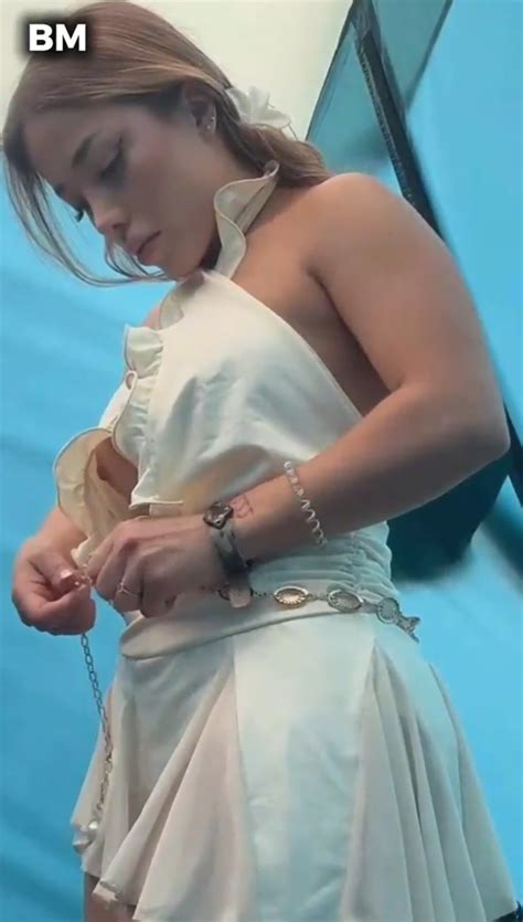 Nip slips - ShesFreaky