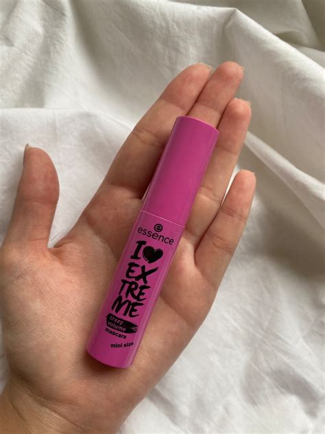 С Essence I Love Extreme Crazy Volume, но без сумасшедшего объема ...