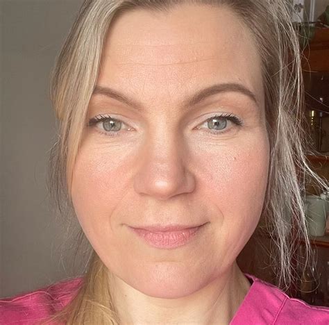 Jalkojenhoitaja Jenni Leino - Fotvårdare Jenni Leino | Kronoby