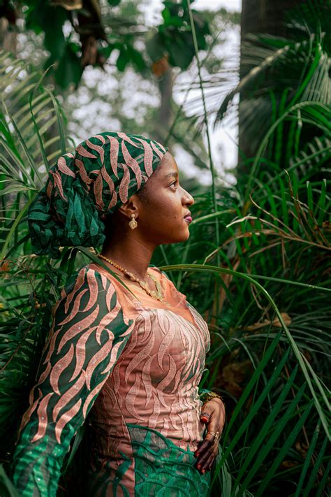 kaitlin collins hot 9