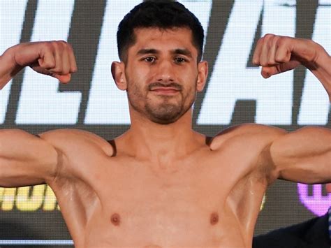 masood abdulah drops stops qais ashfaq   rounds