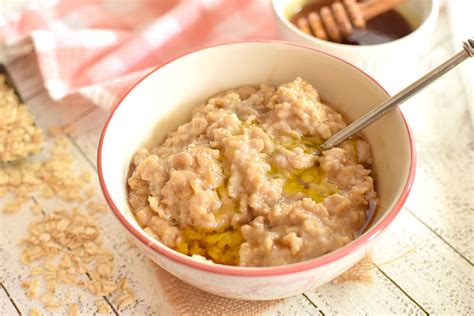 Creamy Vanilla Rolled Oats - Natural Tasty Chef