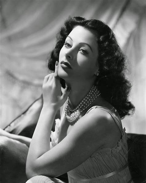 Slice of Cheesecake: Hedy Lamarr, pictorial