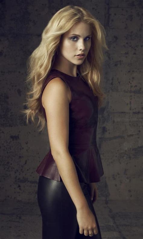 Фото :: Клэр Холт (Claire Holt)