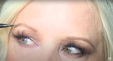 How to Fill in Thin Brows: 6 Steps to Natural, Fuller-Looking Eyebrows ...