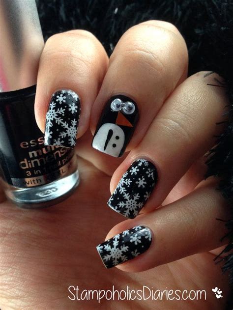 Penguin Nail Design | Penguin nails, Penguin nail art, Pretty nails glitter