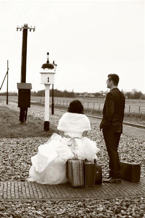 Fotos gratis : hombre, fotografía, sentado, novia, novio, ceremonia ...