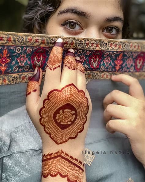 Eid Mehndi Designs to Embrace Ramzan in 2024 - K4 Fashion