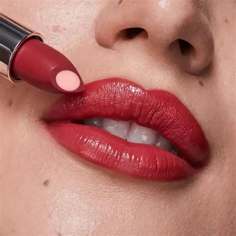 Купить глянцевая губная помада по низкой цене в интернет-магазине Avon