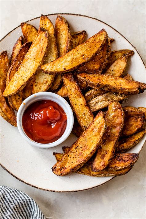 Air Fryer Potato Wedges – WellPlated.com