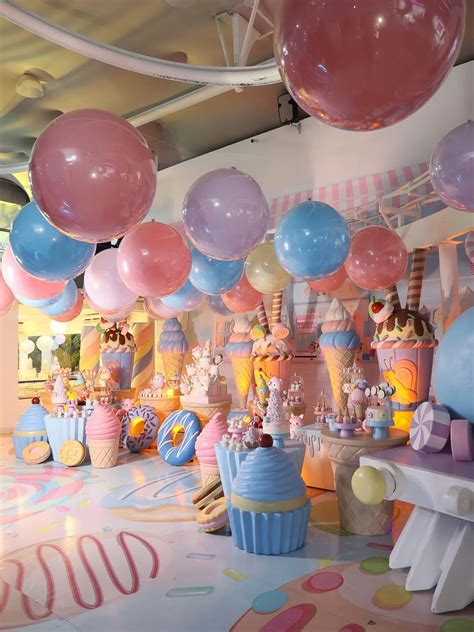 Temas De Aniversário Para 8 Anos - Eliana celebra aniversário de 8 anos da filha com festão de tema inusitado