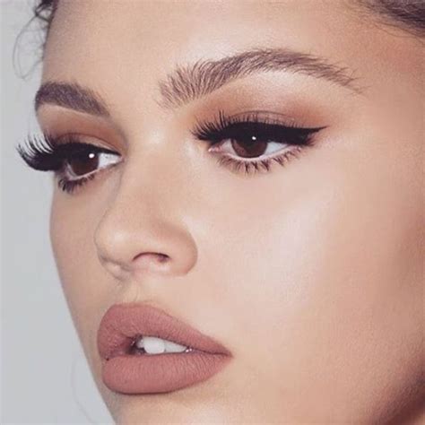 Makeup | Matte makeup, Makeup, Perfect cat eye