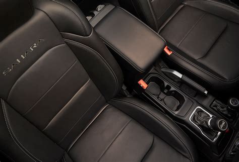 ocean-drive-exotic-cars-lifted-jeep-wrangler-rental-fort-lauderdale-7 ...