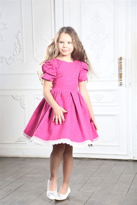 8-летняя дочь певицы МакSим стала моделью