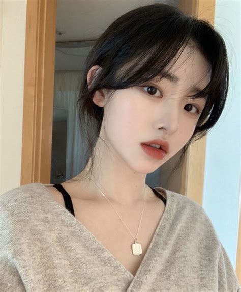 ˀ # 𝐩𝐢𝐧𝐭𝐞𝐫𝐞𝐬𝐭: 𝐫𝐨𝐬𝐞𝐬𝐚𝐦𝐨𝐮𝐫𝐱 🍓ᵎ꒱ | Идеи стрижки, Идеи причесок, Азиатские ...