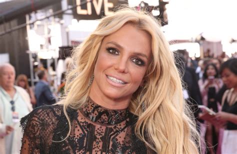 britney spears spotted discussing future  plans   york