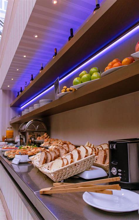 HOWARD JOHNSON PLAZA FLORIDA STREET HOTEL BUENOS AIRES