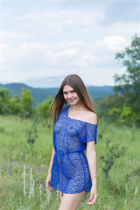 Georgia : r/LadiesofMetArt