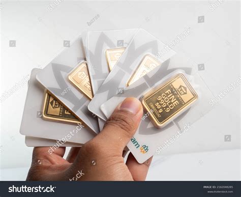 763 24k Gold Stock Photos, Images & Photography | Shutterstock