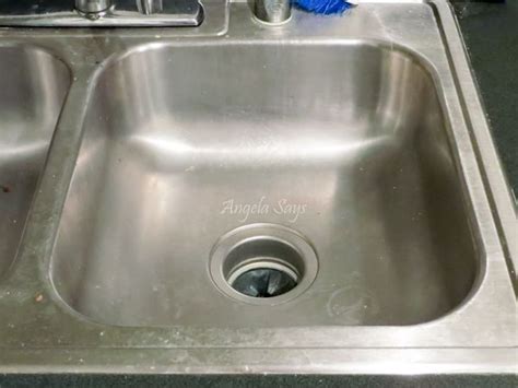 The Ultimate Guide to Cleaning Stainless Steel Sinks: Make Them Shine! - Hunter Games Magazine