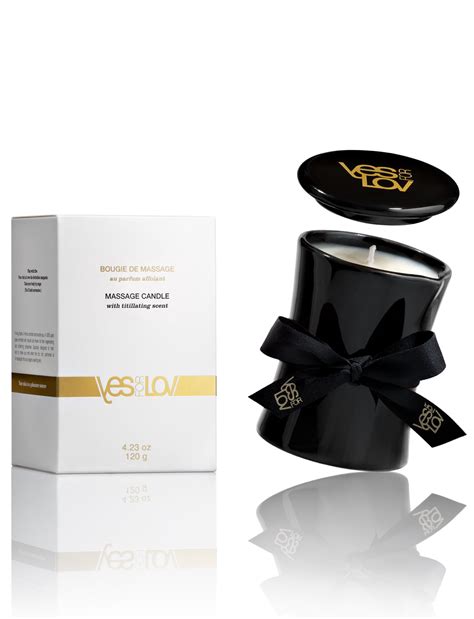 Aphrodisiac massage candle with Tittilating scent 120g - Aroma Fero