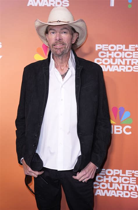 Toby Keith credits his faith as his ‘rock’ through cancer battle: ‘I