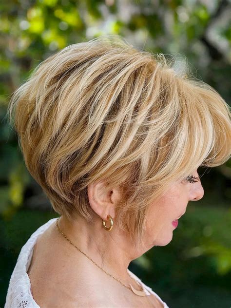 25 Facts To Know About A Stacked Bob Hairstyles For Women 50+ Stunning
